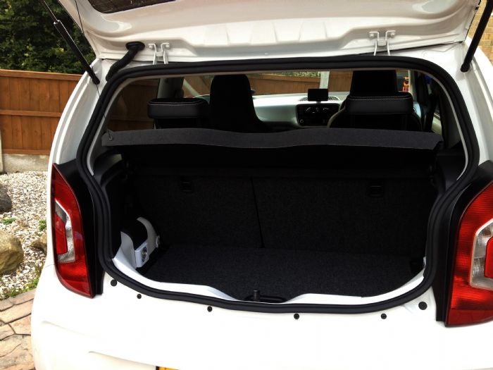 ford puma parcel shelf strings